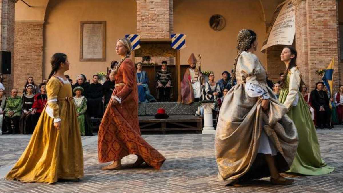Feste ed Eventi a Urbino: Un Viaggio nel Cuore del Rinascimento